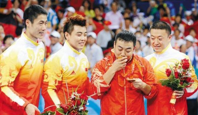 乒乓男女团五连冠，金牌荣耀，辉煌历程