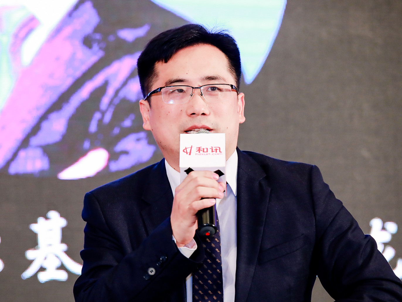 杨德龙解析前海开源资产估值，模糊正确优于精确错误——中国资产低估现象深度探讨